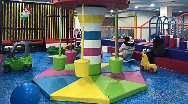 投资开一家儿童乐园加盟店一平方米费用大概多少？