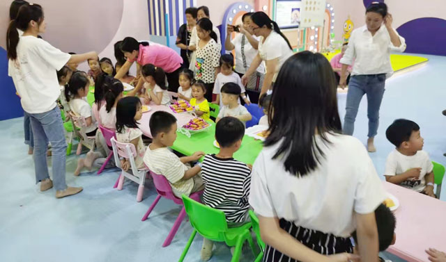 投资开一家儿童乐园一般要多大面积合适？